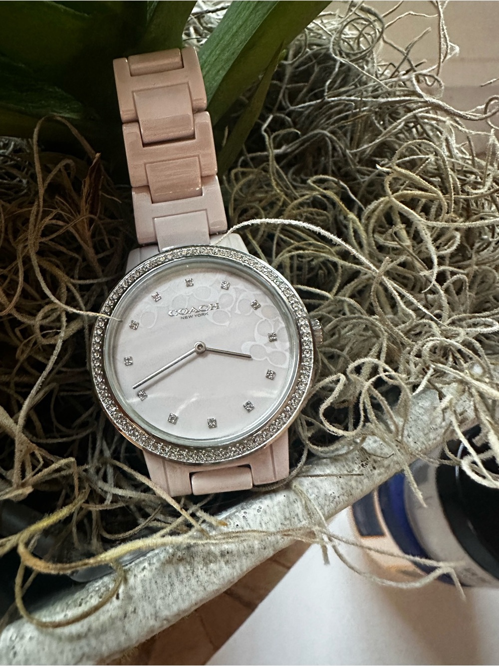COACH Women’s Pink Crystal-Accent Metal pale pink Strap Watch